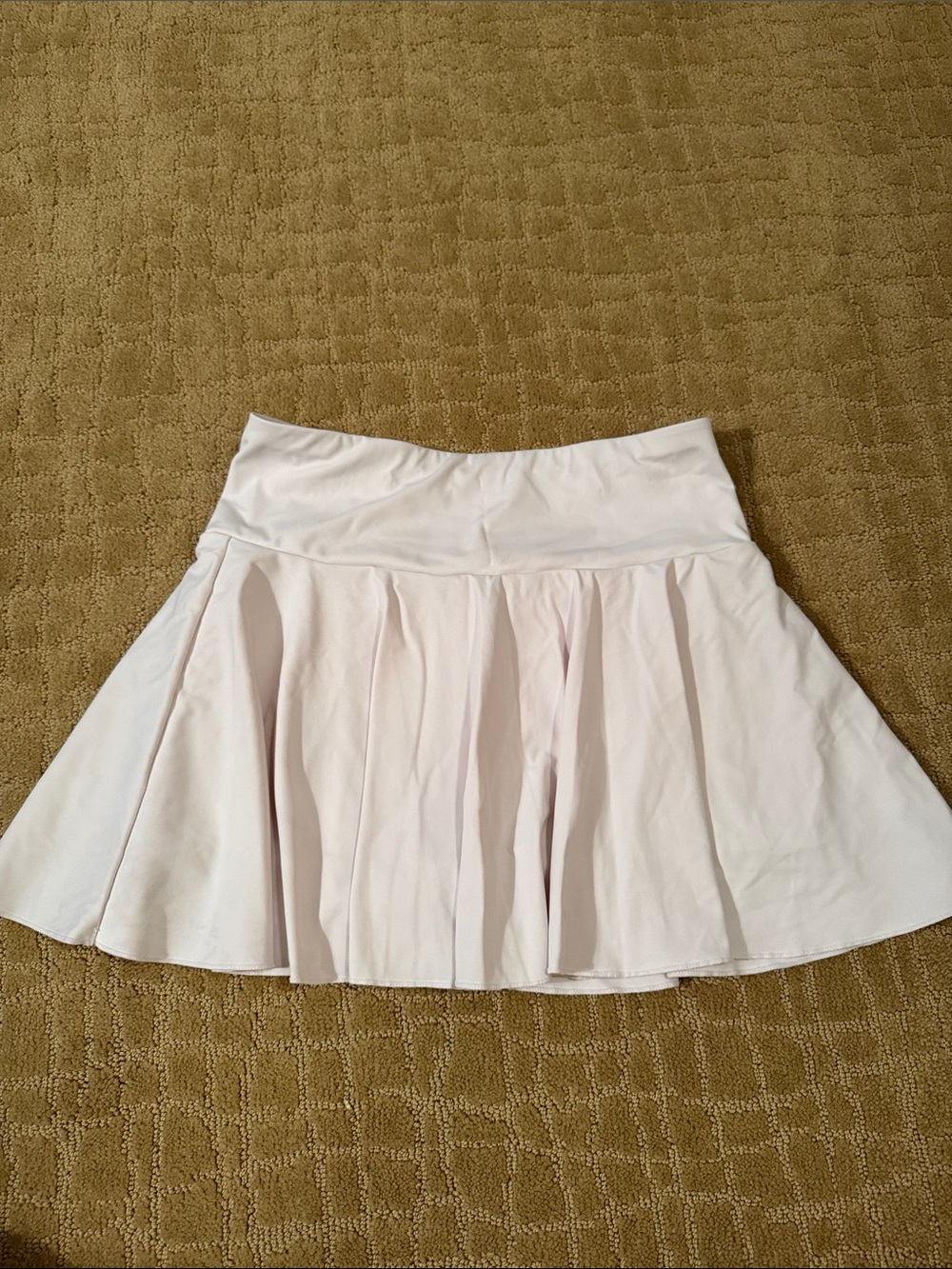 HALARA White Circle Skater Skirt
